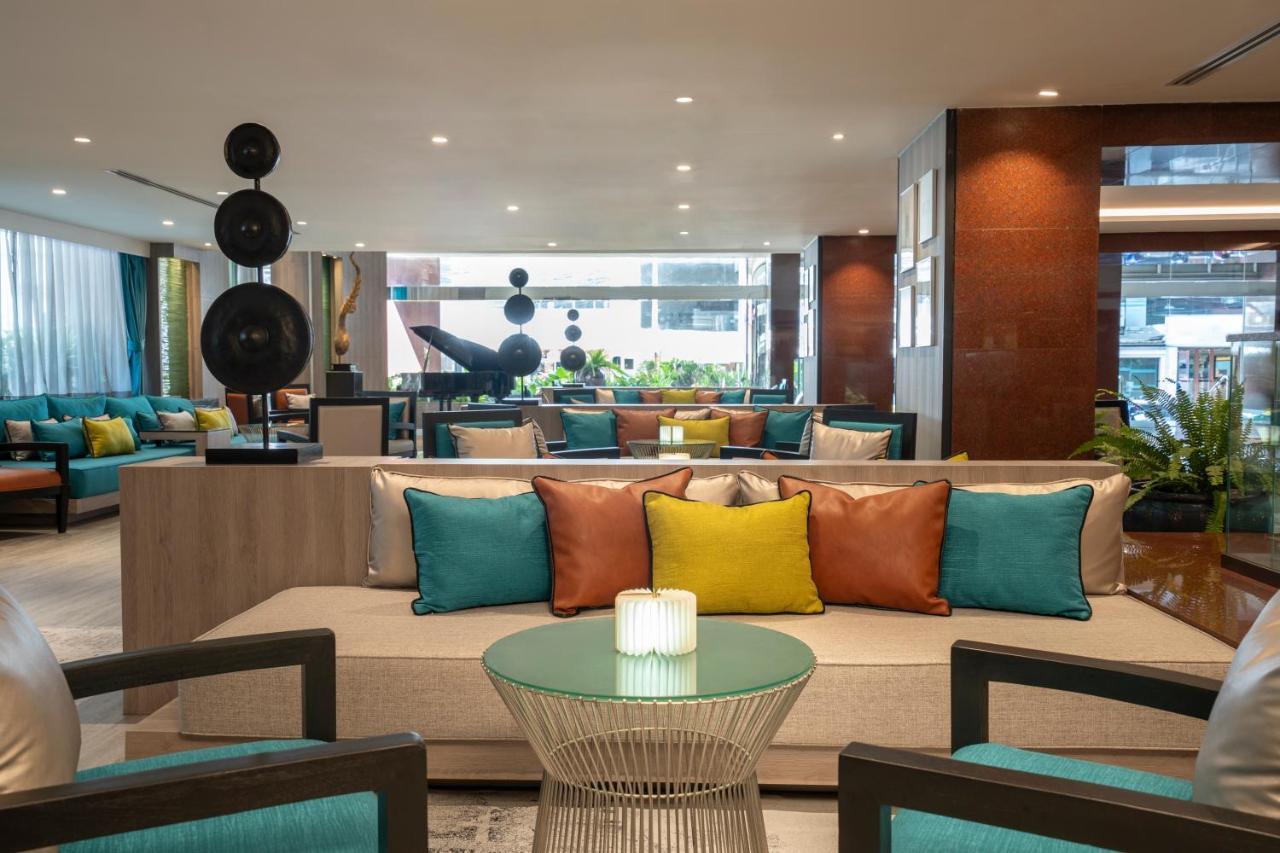 Nh Bangkok Sukhumvit Boulevard Εξωτερικό φωτογραφία The lobby of the hotel